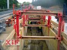 Krings, KIF, krings international france, trench shoring, trench box, slide rail, slide rail system, linéaire, trench, excavation, framework, pit, safety, sewer network, drainage network, public works, pipe puller, KVL, KS, KS60, KS100, KKP, DGPV, EGPV, DGFP, grab, pipe grab, heavy duty trench box, light box, sheet piles